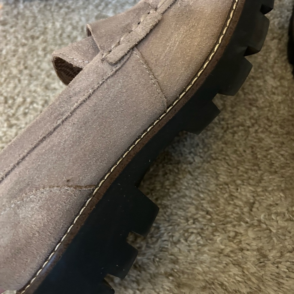 House of Harlow 1960 Gunner Suede Taupe Lug Sole Loafers. 7.5. Preppy. Academia - Picture 5 of 10